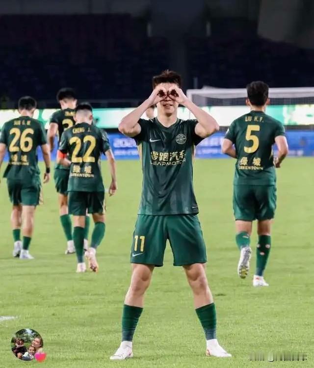 中超已经留不住王钰栋了，他真的应该尽快出去留洋。中超联赛第21轮，王钰栋一着蝎子