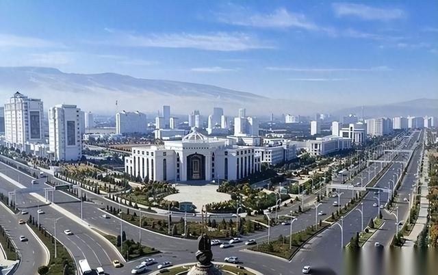 据土库曼斯坦国家电视台报道，该国总统公开交了底：靠着天然气赚来的收入，他们已经按