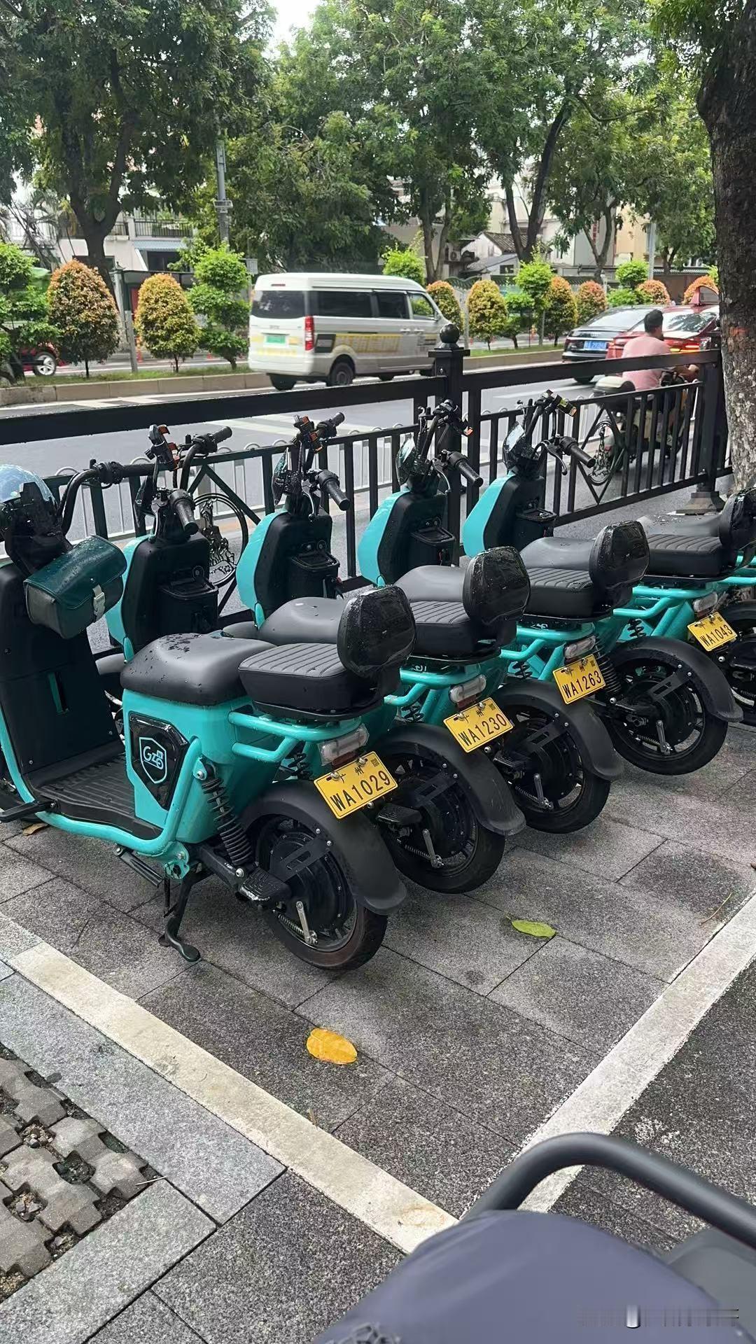 广州共享电动自行车要上路了？看着统一车型，统一号牌颜色就是广州专用号牌了，确实