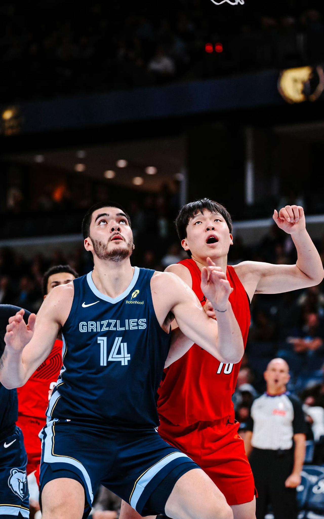 杨瀚森首秀虽败犹荣，正负值藏真章开拓者96:119不敌灰熊遭遇23分惨败，中国