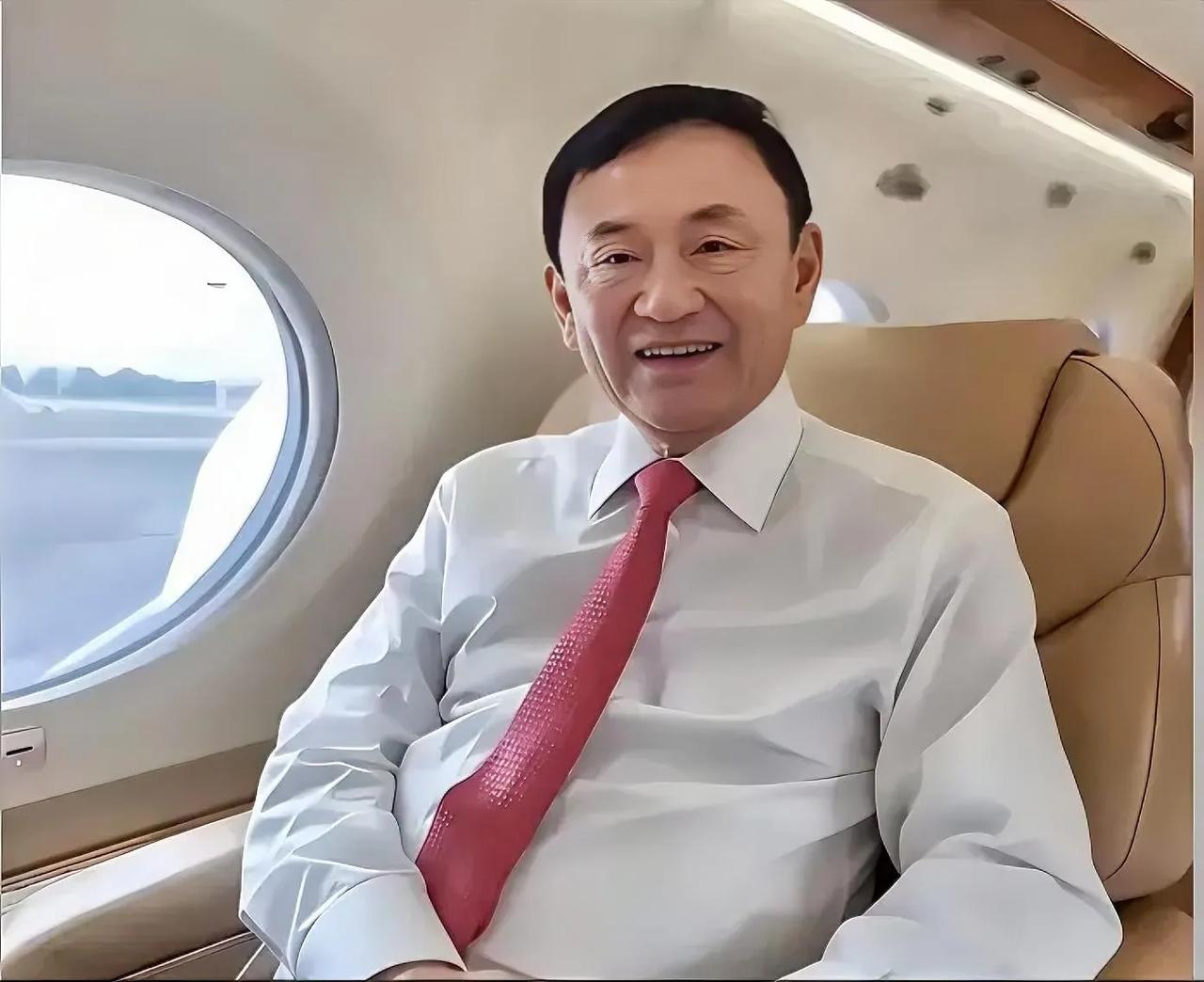 一位泰国博主说他信已经到迪拜了，去新加坡只是烟雾弹，实则就是躲出去了。他