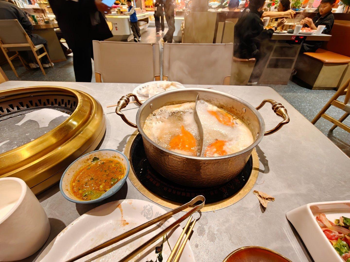 自助餐全靠吃螃蟹回本老张杂谈