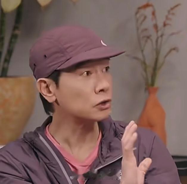陈小春:“我不会退休，原因是看到很多人退休之后，本来没事，但是一退休就垮掉了，退