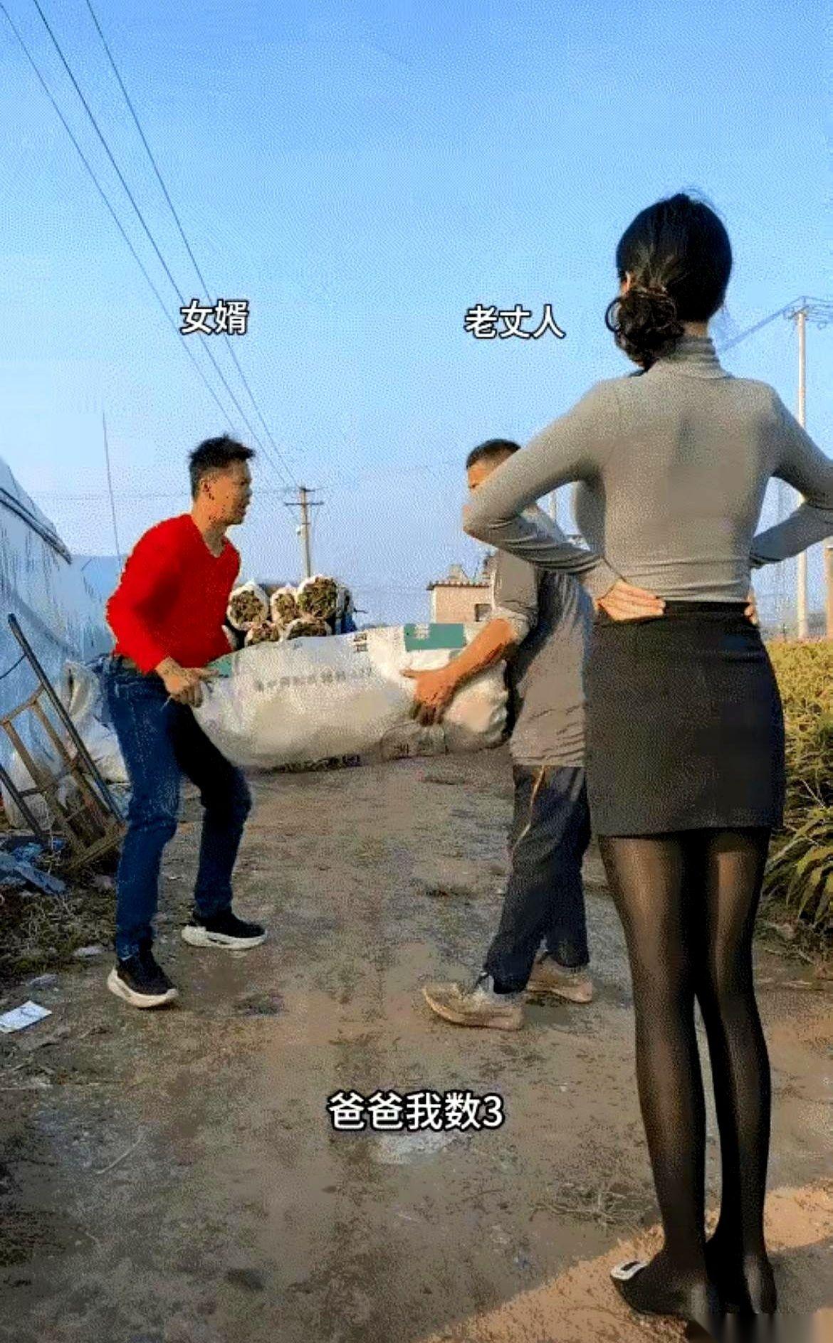 知道自己这辈子绝对生不出孩子后，他亲自把老婆送上了外出打工的大巴。连着三次。