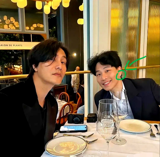 我好像明白为啥陈坤一直不告诉儿子，他的亲生妈妈是谁了不是因为亲妈拿不出手，而是