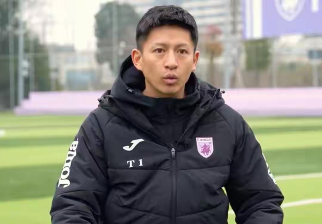 4月17日中国足球传来最新消息:前法国梅斯青训球员王楚已经成为中国足球青训异军