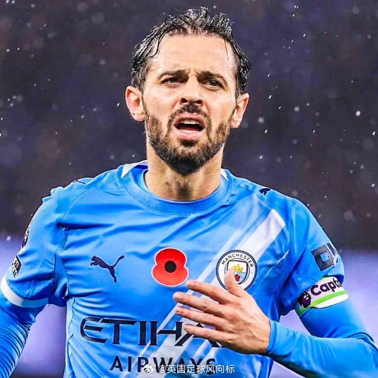 【B席今夏离开曼城】意大利记者莫雷托：合同即将到期的31岁葡萄牙国脚中场，贝尔纳