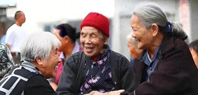 国内或将迎来人口死亡高峰！2022年死亡1041万人，2023年涨到1110万人