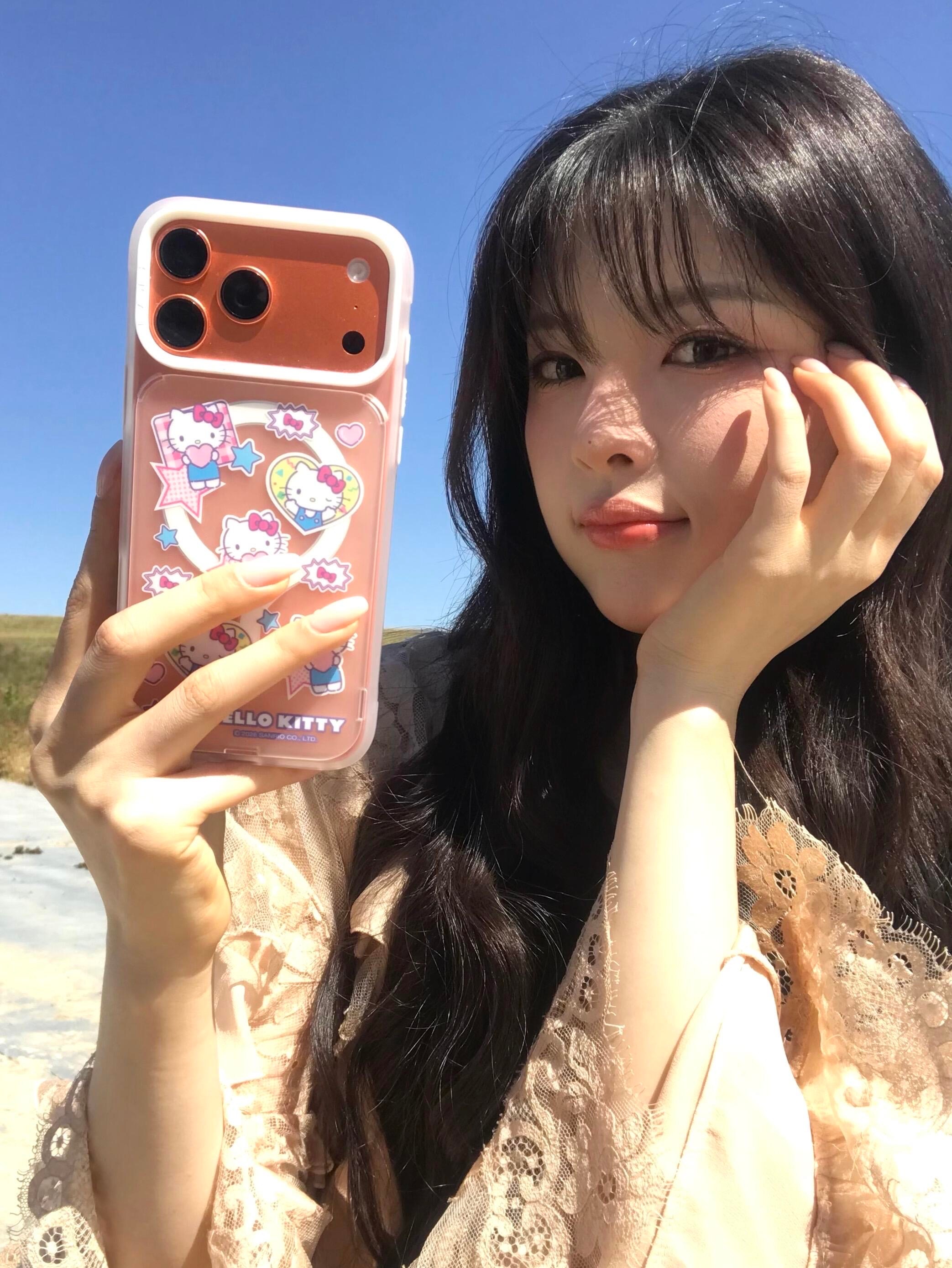 投稿，杨超越特别明媚一女子​​​