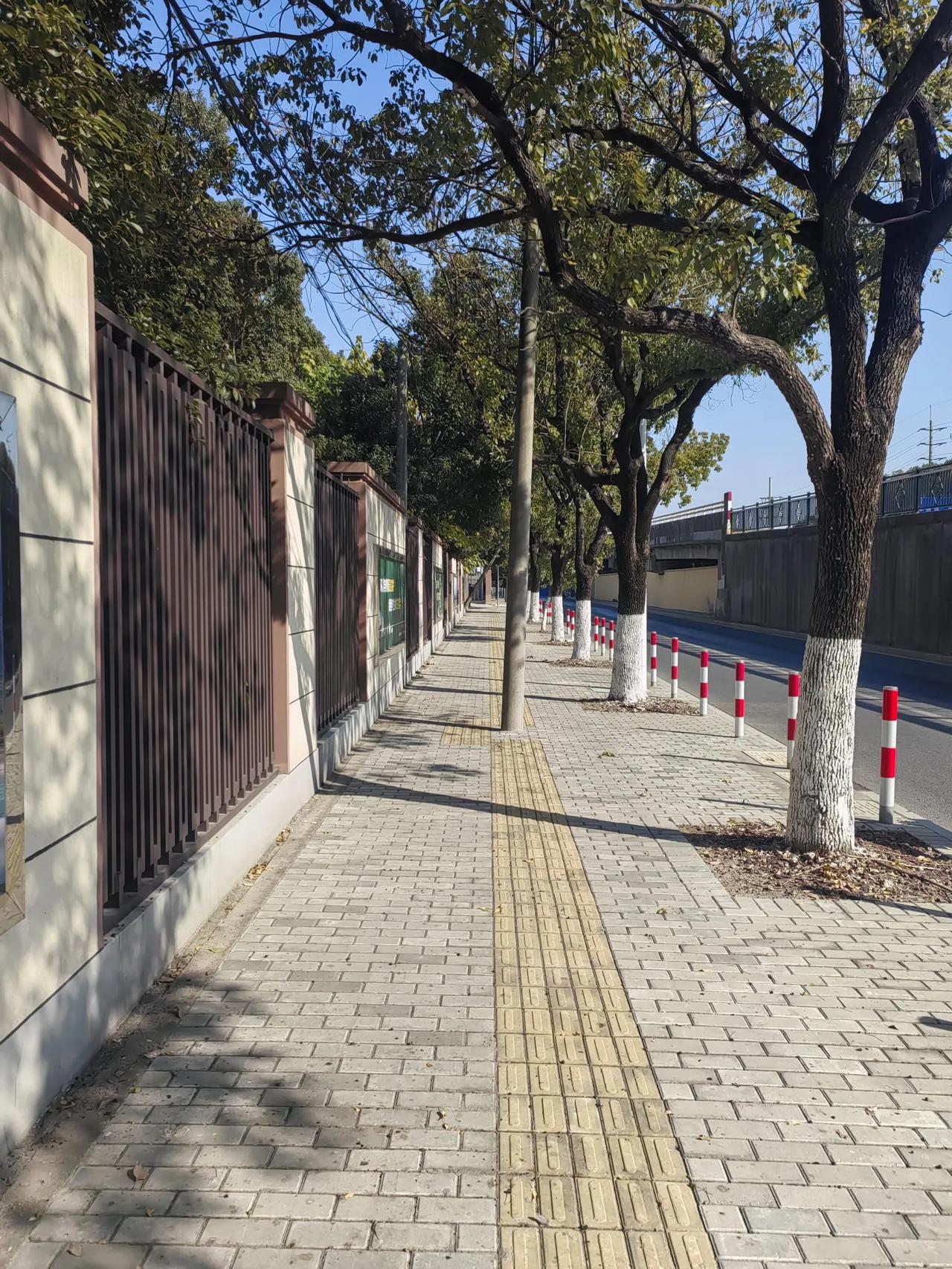 作为癌症家属，我撑不住了九个月了，妈妈患癌九个月了，我本以为我会像刚开始那样孤