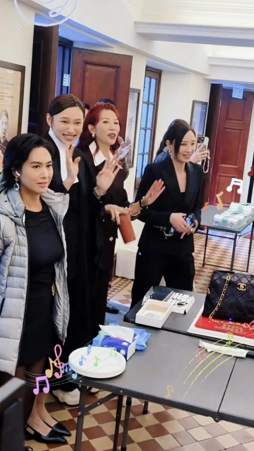 堪比至尊宝般的待遇！紫霞仙子和铁扇公主一同现身，合唱生日歌，为傲娇的黄宗泽庆生，