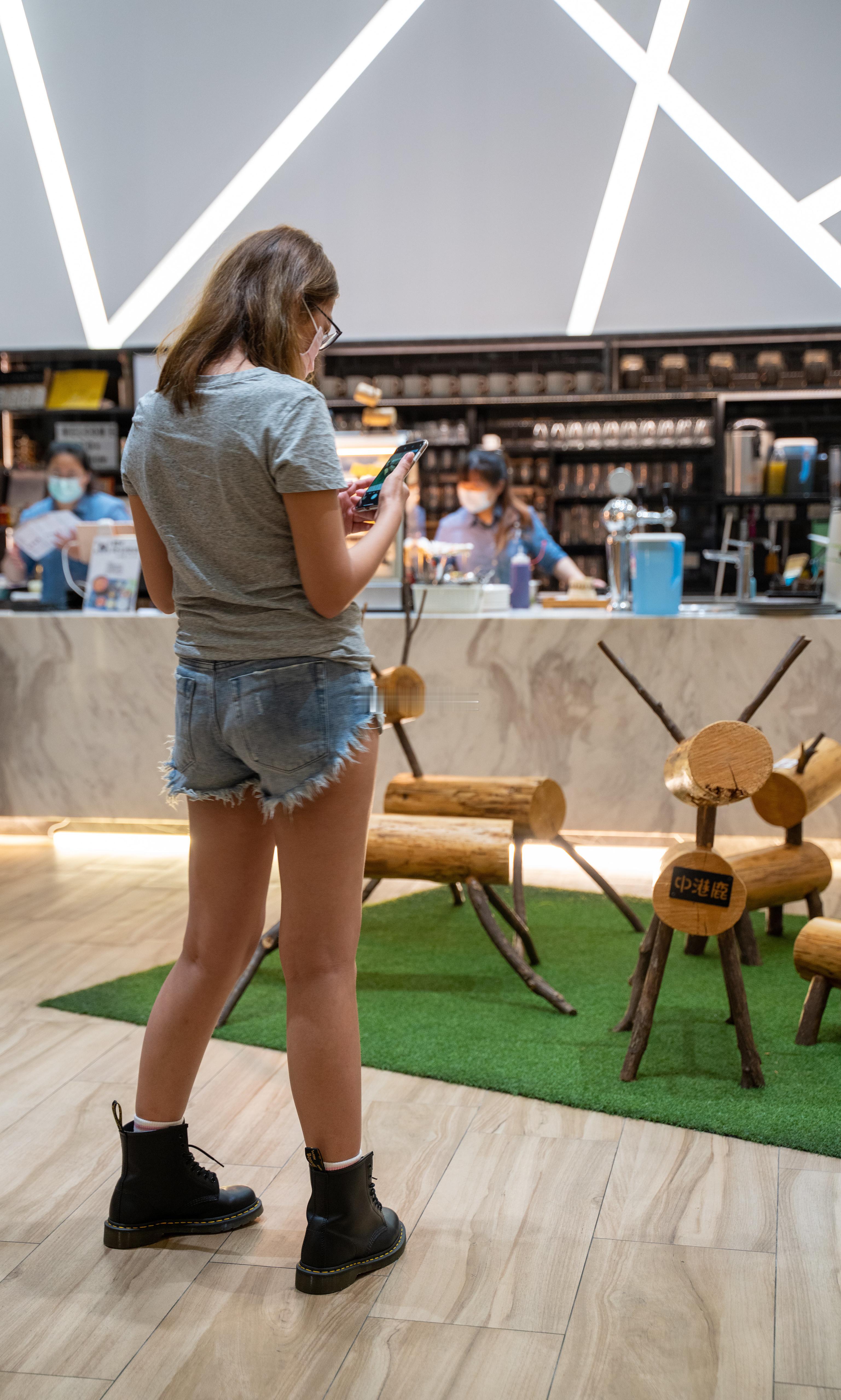 267很有味道的姐姐[大笑][大笑][大笑]​​​