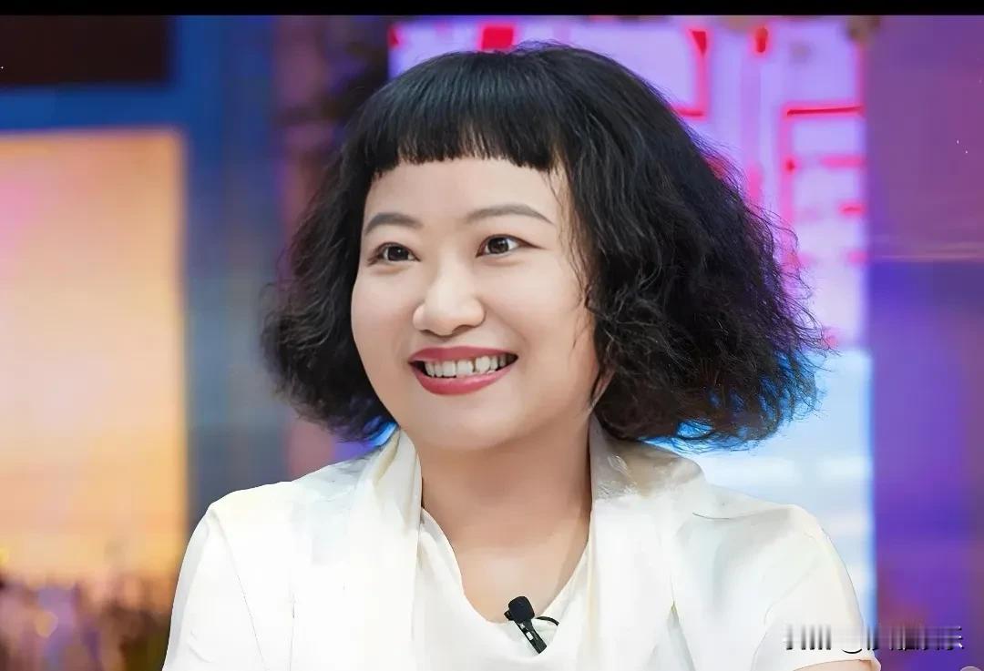 饶雪漫，被整破防了！5月13日，知名作家饶雪漫发博“挂”了豆包。她告诉豆包