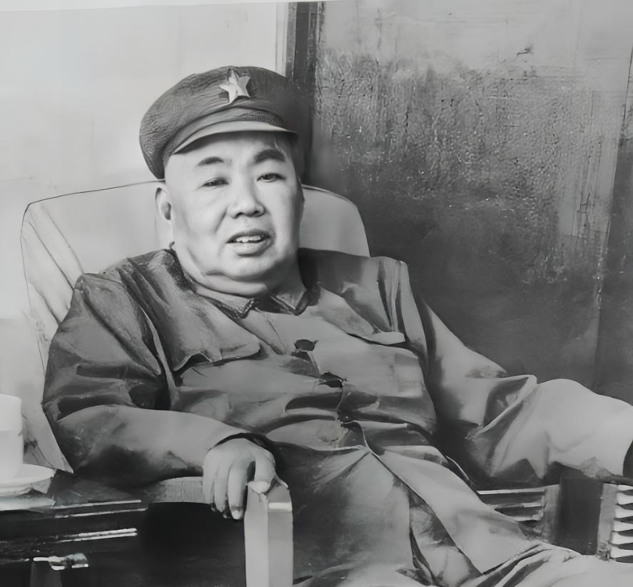 1983年，家乡的公社书记找到开国上将许世友说，公社想买一辆汽车，但是经费不足，