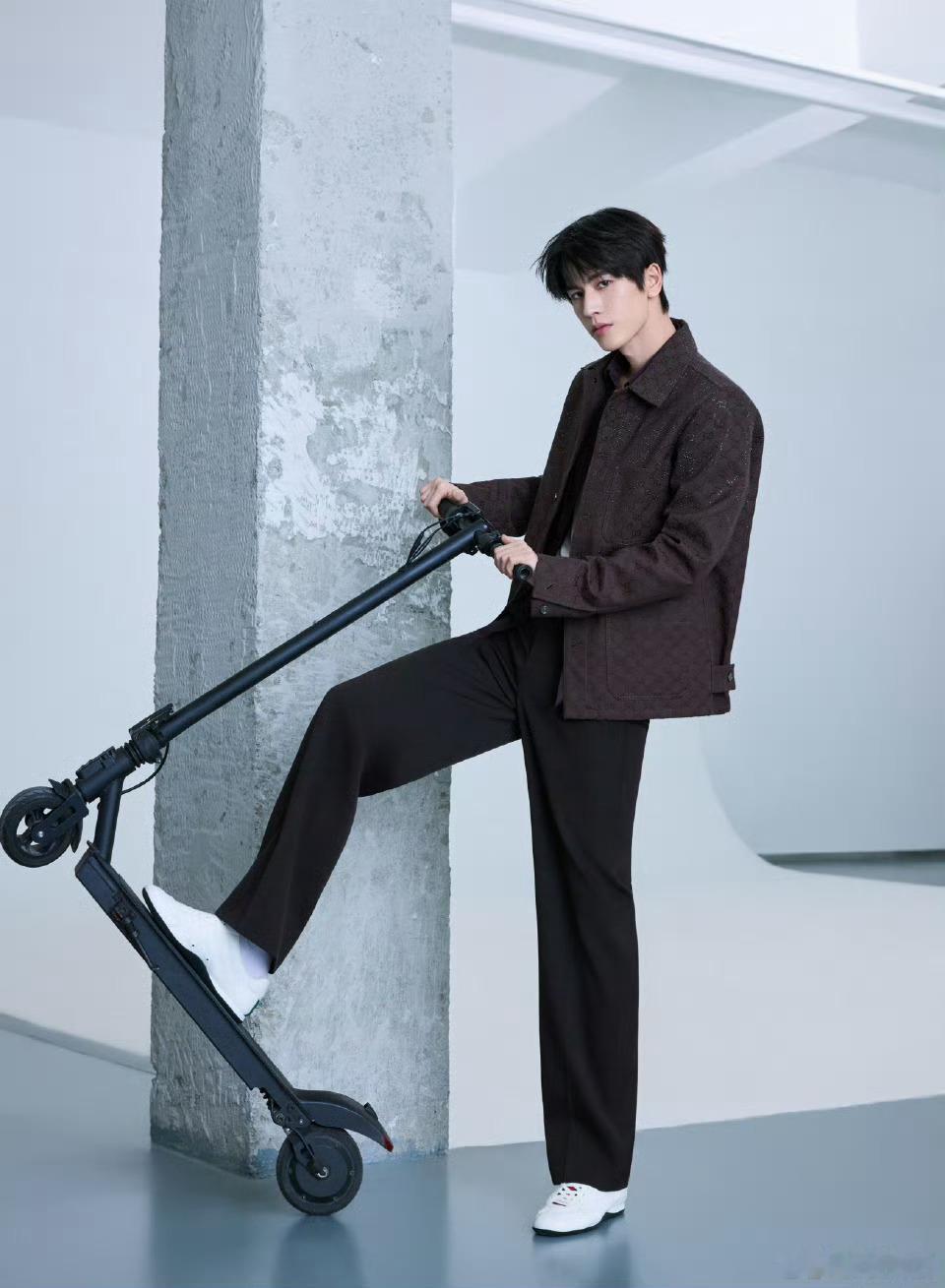 GUCCI品牌大使张凌赫最新推广大片