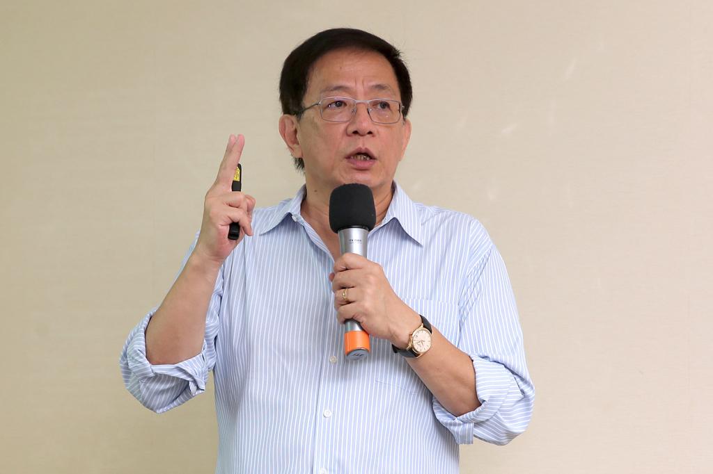 声援张淑娟管中闵轰“苏巧慧不是第一次当帮凶”：我感同身受前台湾小姐张淑娟日前