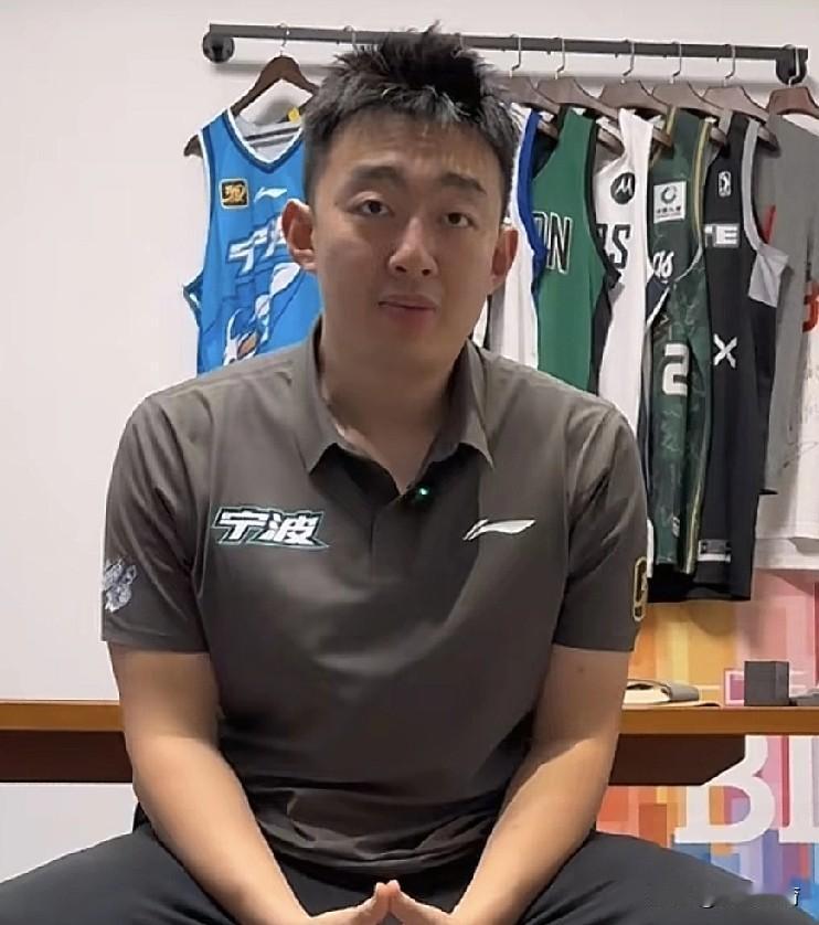 刘家成真不一般，他去CBA哪支球队当总经理，哪支球队成绩就好，之前在同曦，就帮助