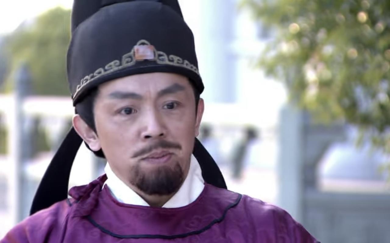 武三思，有什么魅力？姑姑的男宠骑马出门，他亲手给人家扶鞍牵缰，嘴里还不停喊着