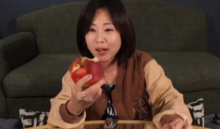 台湾姑娘在北京泪崩了！镜头专拍破砖烂叶，繁华咋看不见？那个台湾姑娘哭了