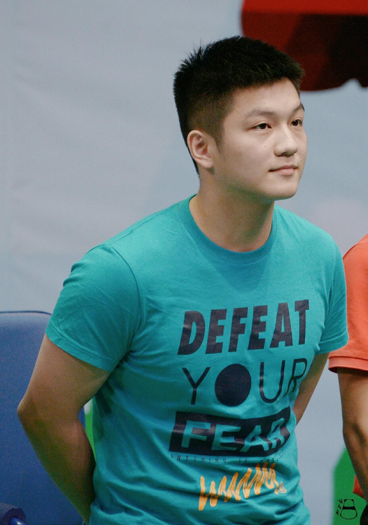 无时无刻都在散发可爱因子的樊振东