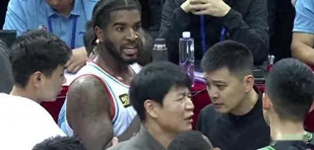 辽篮传来四个重磅消息！魔兽加盟！再开顶薪+追求NBA王牌后卫CBA休赛期进入
