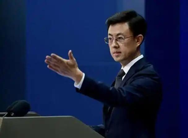 台海真正危险的地方，从来不只是某天出现了几架飞机、几艘军舰，而是各方行动正在把这
