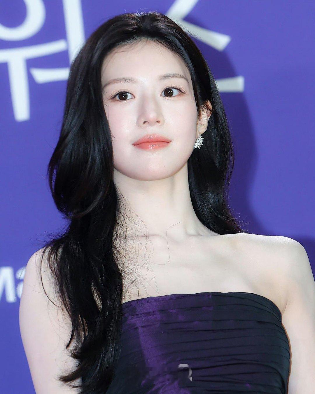 青龙电视剧大赏高允真太美了吧女神降临车茂熙大明星来啦爱情怎么翻译演得特别好