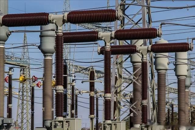 中国又一产业杀疯了! 出口量暴增57.9%, 马斯克曾经预言成真了!