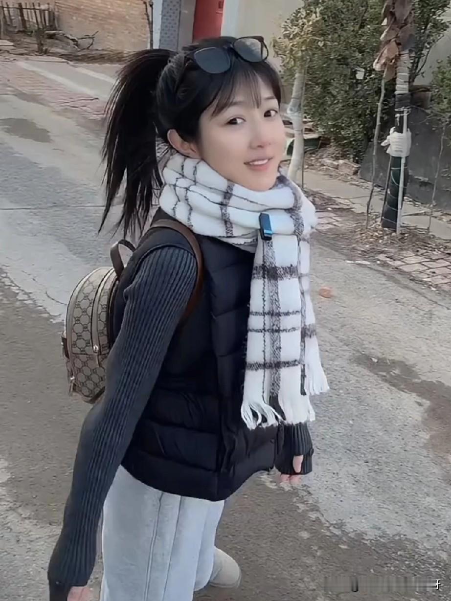 满分100分，你老公及格没：1、身高在175-185公分（10分）2、每个