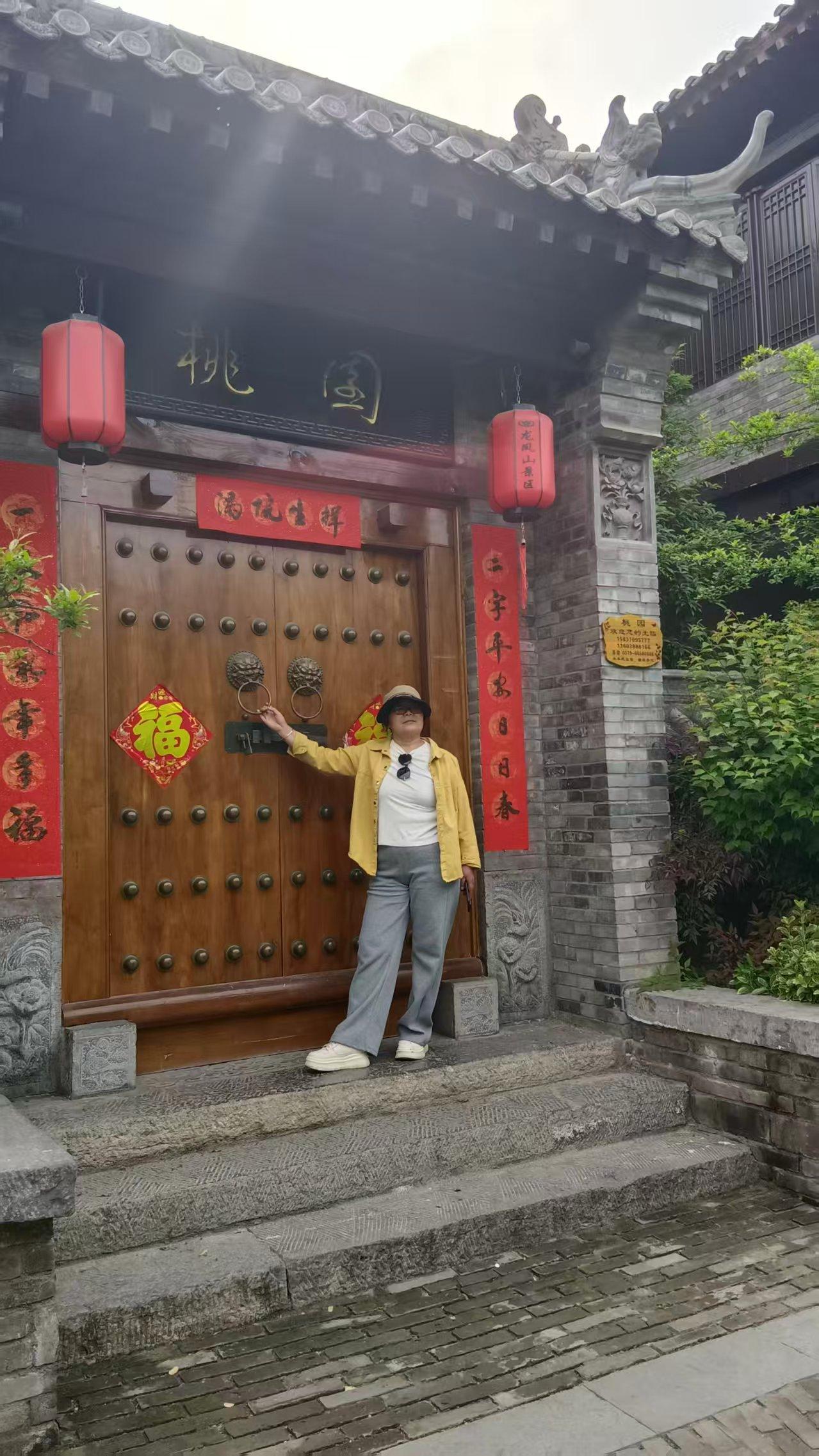 一句话证明你老了！字数越少越好戴着眼镜找眼镜[捂脸哭][捂脸哭][捂脸哭]