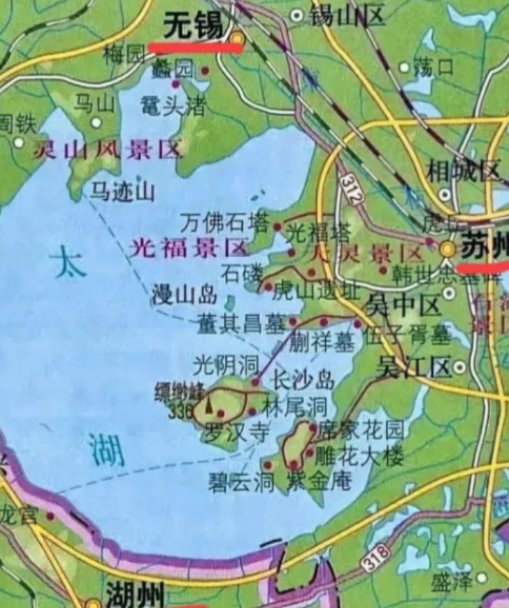 你敢信吗？太湖底下，2.3米厚的淤泥，上面才趴着不到1.9米的水。说白了，以前的