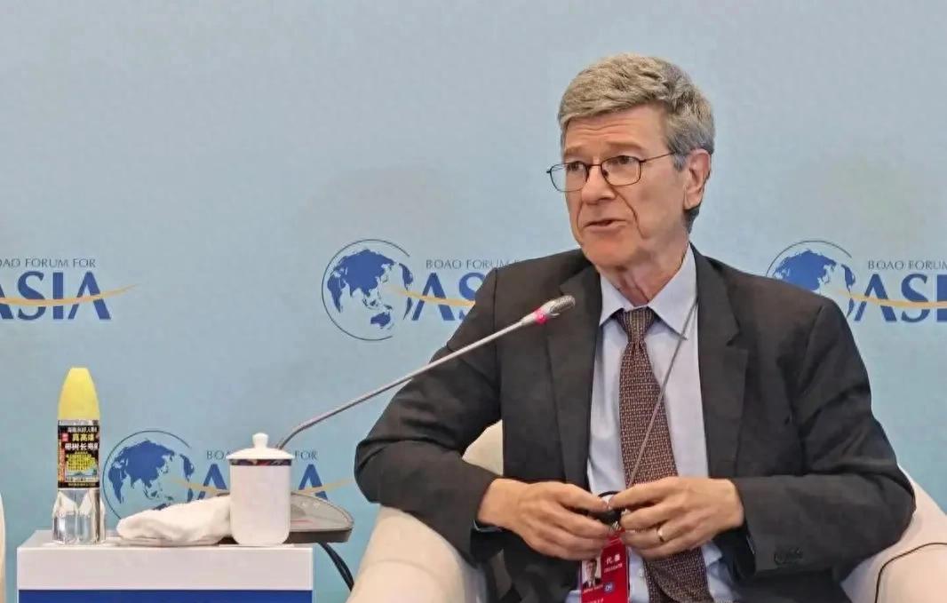 美国学者：西方以“上帝至上白人优越论”自居如今中国让他们抓狂美国经济学家、美