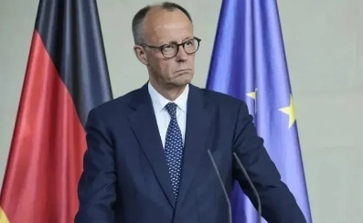 德国媒体喊话了！来自德国苏黎世报7月1日消息说，虽然美国加征关税的贸易保护主义做