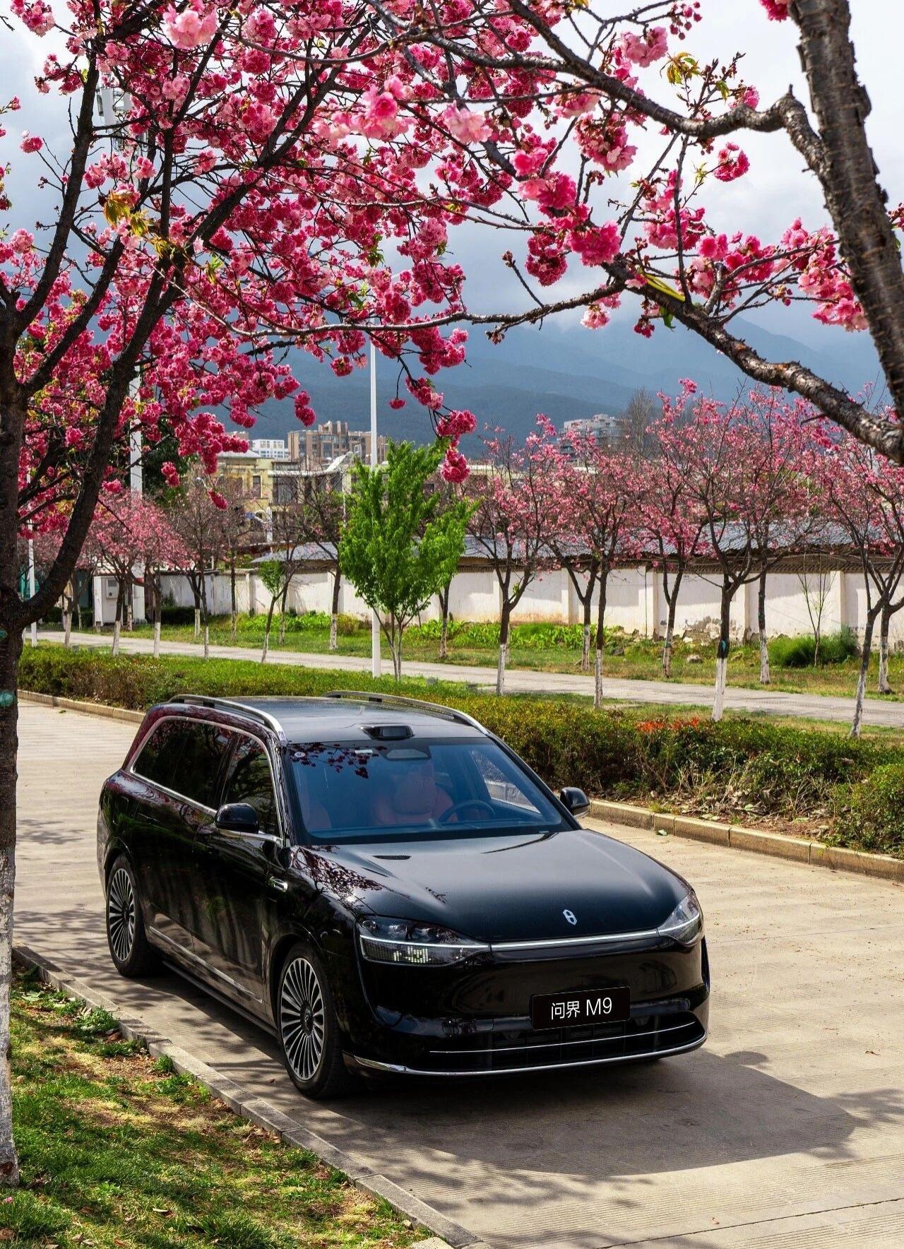 2026款问界M9大家感觉对比上一代提升大吗？2026款问界M9是鸿蒙智行旗下大