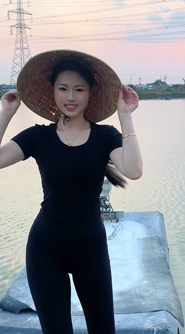 干养殖的也真不容易，每天累死累活的也挣不到几个钱
