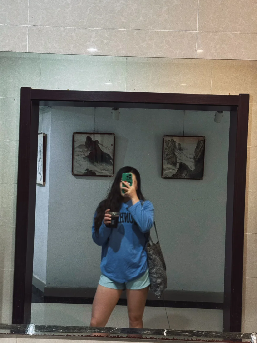 看完Off Campus 我是世界上最孤独的人