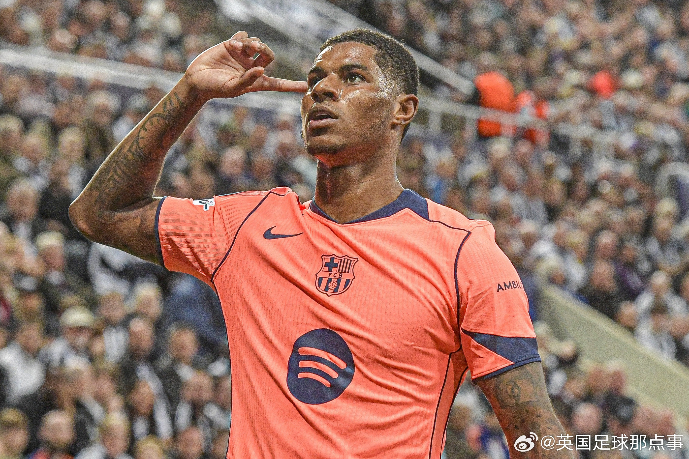 【降薪留队】每体：拉什福德已经同意大幅降薪与巴萨签约3年。球员当前的年薪约150