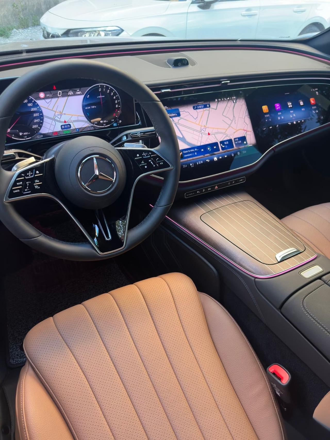 试驾了几圈奔驰E300L，优点非常明显，缺点也不得不说…[思考]E300L这一