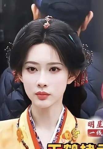 滤镜磨皮都挡不住孟子义的法令纹