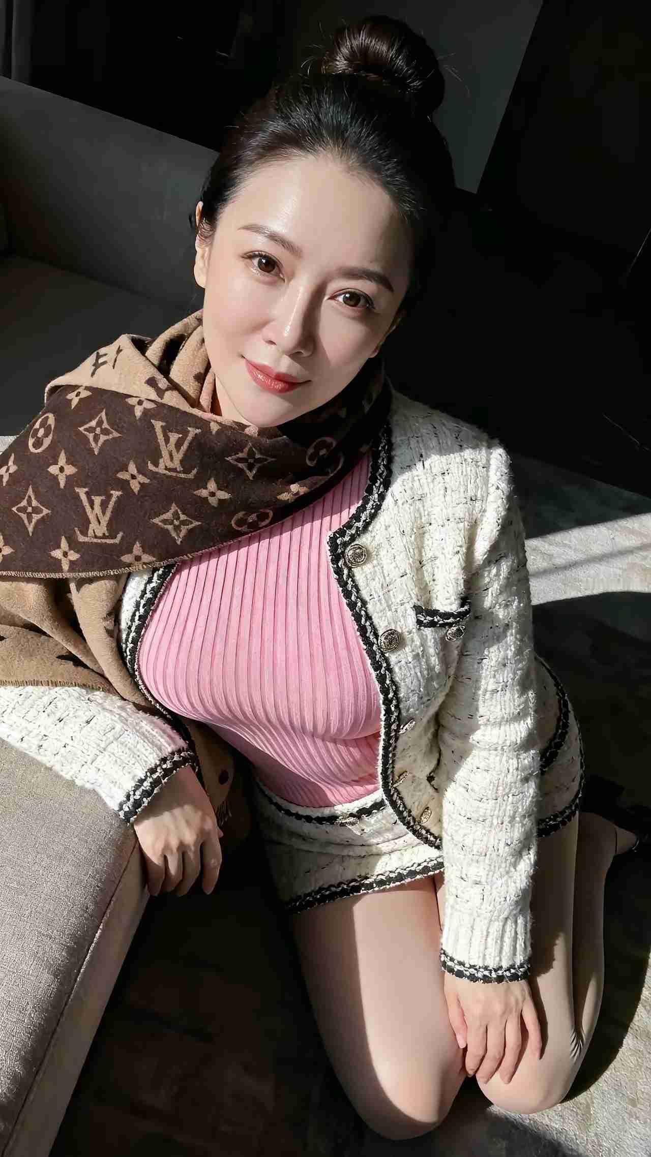 我的今日状态：💰期待暴富我这里的天气：🍂微风