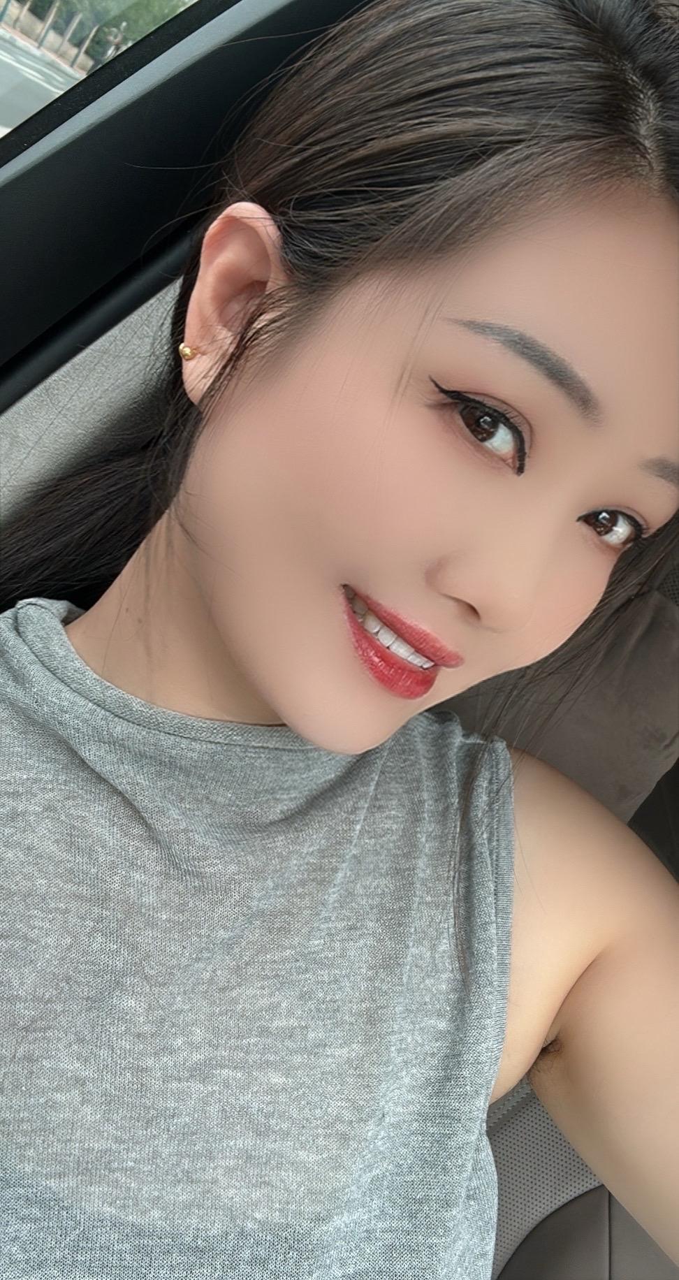美女 颜值 御姐 微胖女生