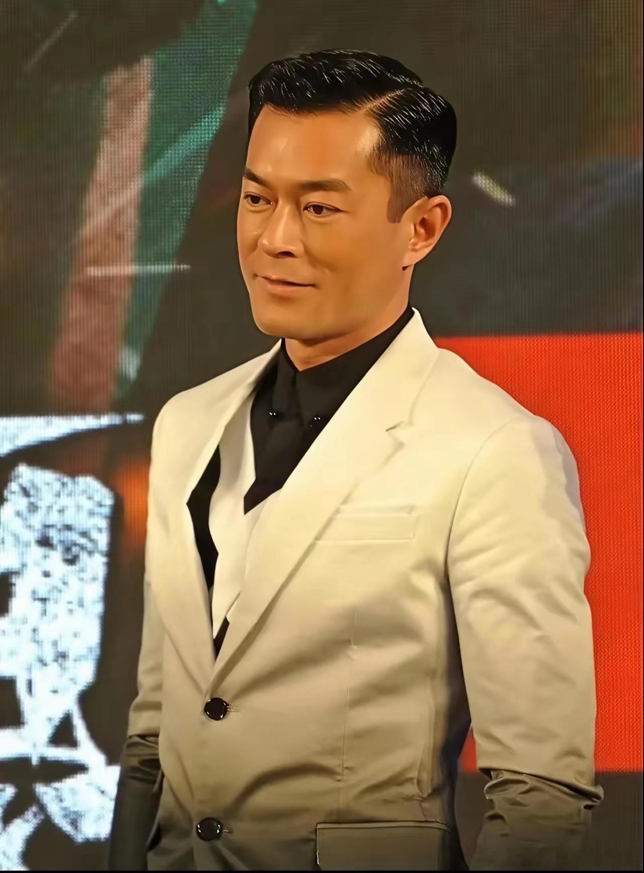 体面，真的太体面了，古天乐在接受采访时说的话，让所有真粉丝听了都得夸他一句。古天