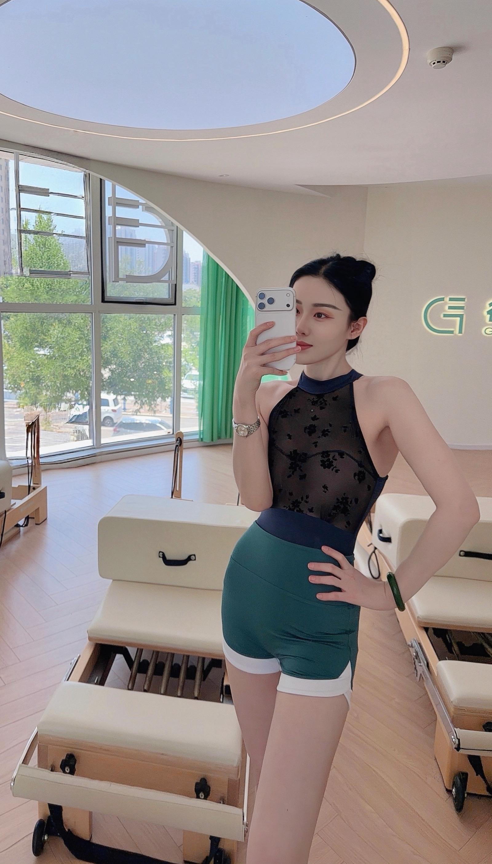 慢慢雕刻自己，变美变瘦，拥有好身材🧘🏻‍♀️💕