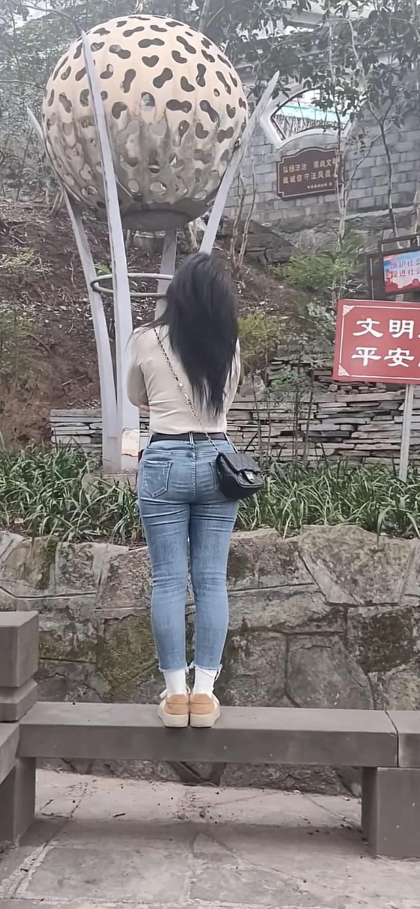 小短腿[捂脸哭]