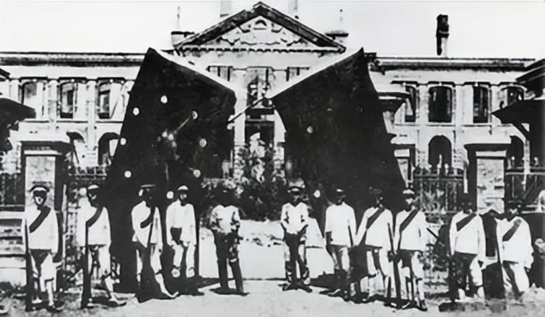 袁世凯死后不久，34岁蔡锷随即身亡，伟人：他是00005号革命烈士。民国初年，一