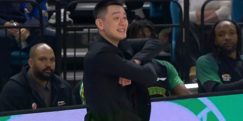 杨鸣和钟诚差在哪？吉林88比85险胜深圳挺进杯赛8强，要知道吉林上赛季排名14，