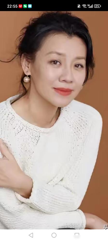 “怀上再说吧，怀上了先查查男女。”这话从婆婆嘴里出来，你猜刘琳听完，心里是啥滋味