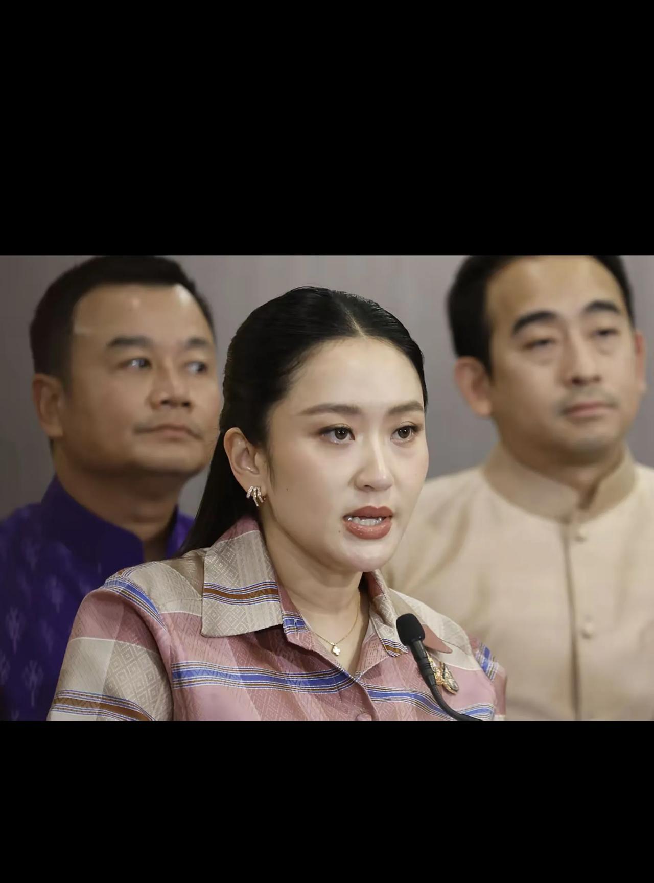 佩通坦大概率耍辞职或被“赶下台”了！原因有三：1、佩通坦昨天给泰国国交递交了新