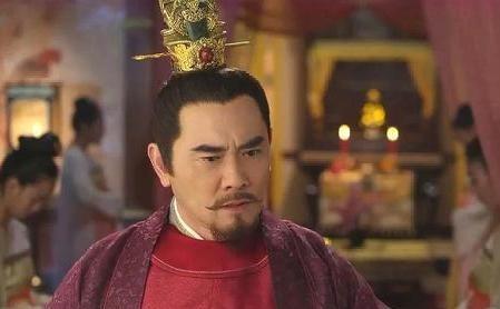萧太后亲率辽军南下攻宋。宰相寇准为了给宋真宗制造一些紧迫感感，故意扣下了前方发