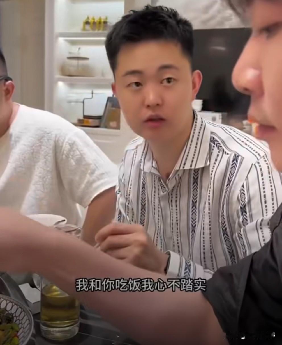 巴扎黑配合许华升拍搞笑视频！巴扎黑、上官带刀、贝源
